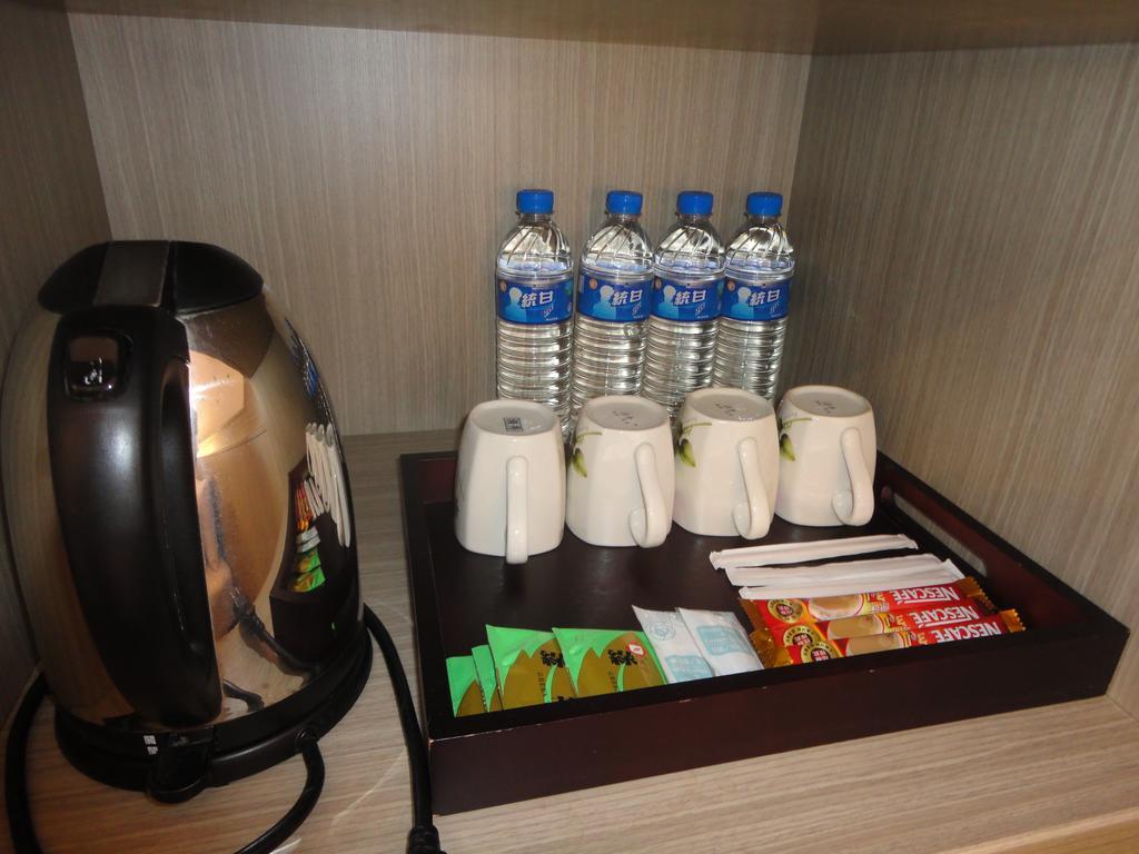 Royal Hotel Magong Habitación foto